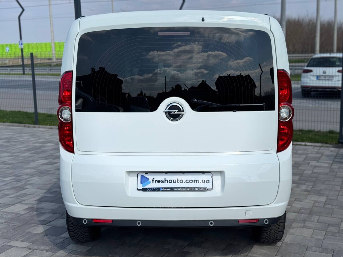 Opel Combo 2018 - Тип авто: Passengers 