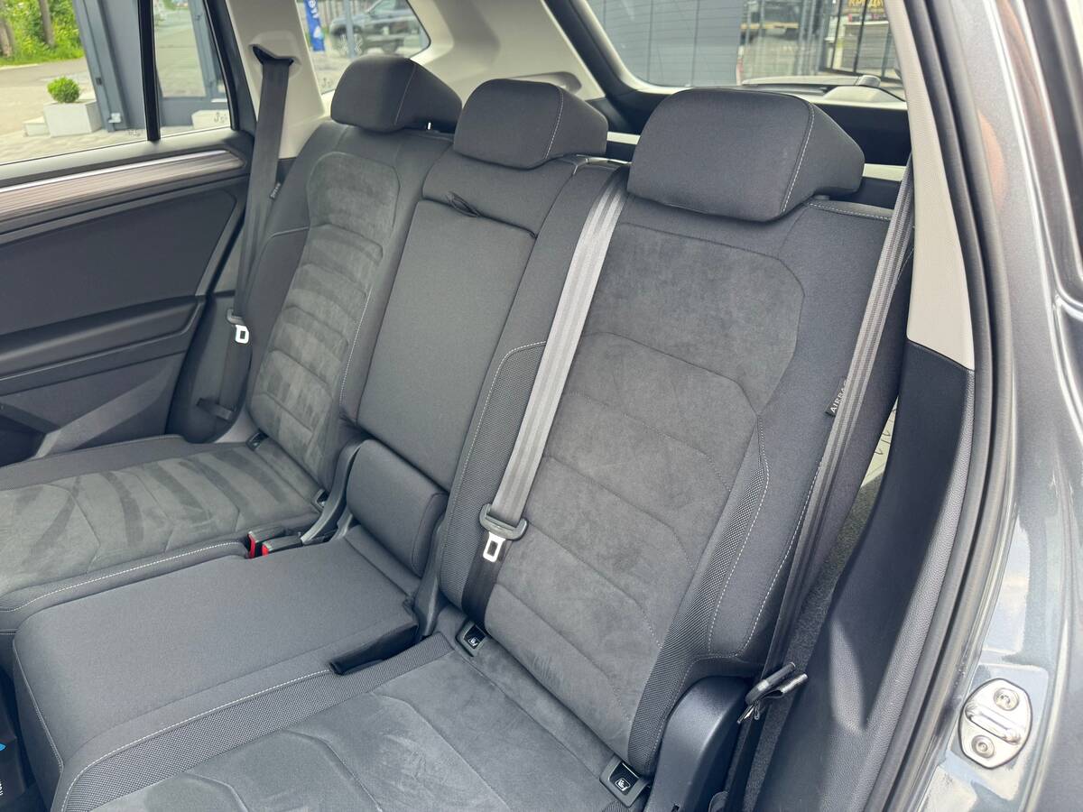 Volkswagen Tiguan Allspace 2022 - Тип кузова: Універсал 