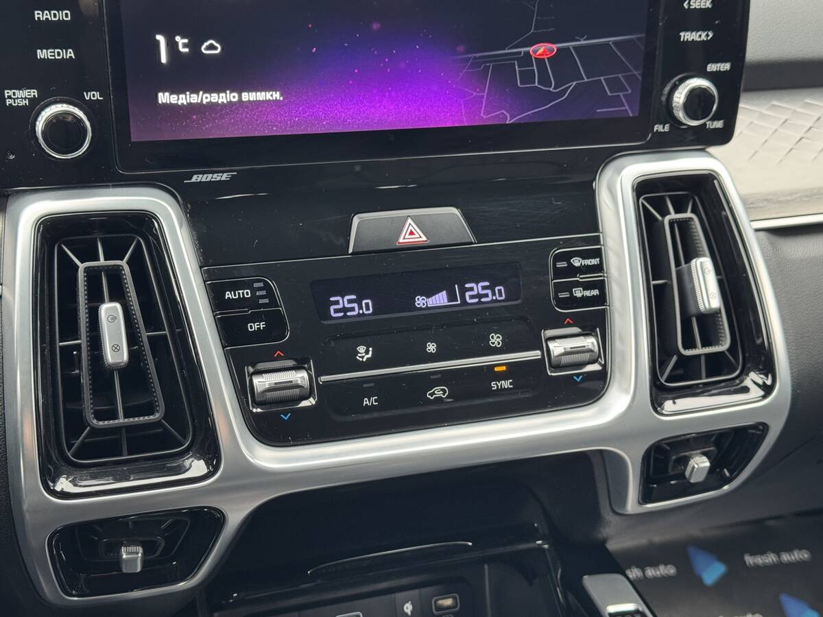 Kia Sorento 2020 - Number Of Seats: 5 