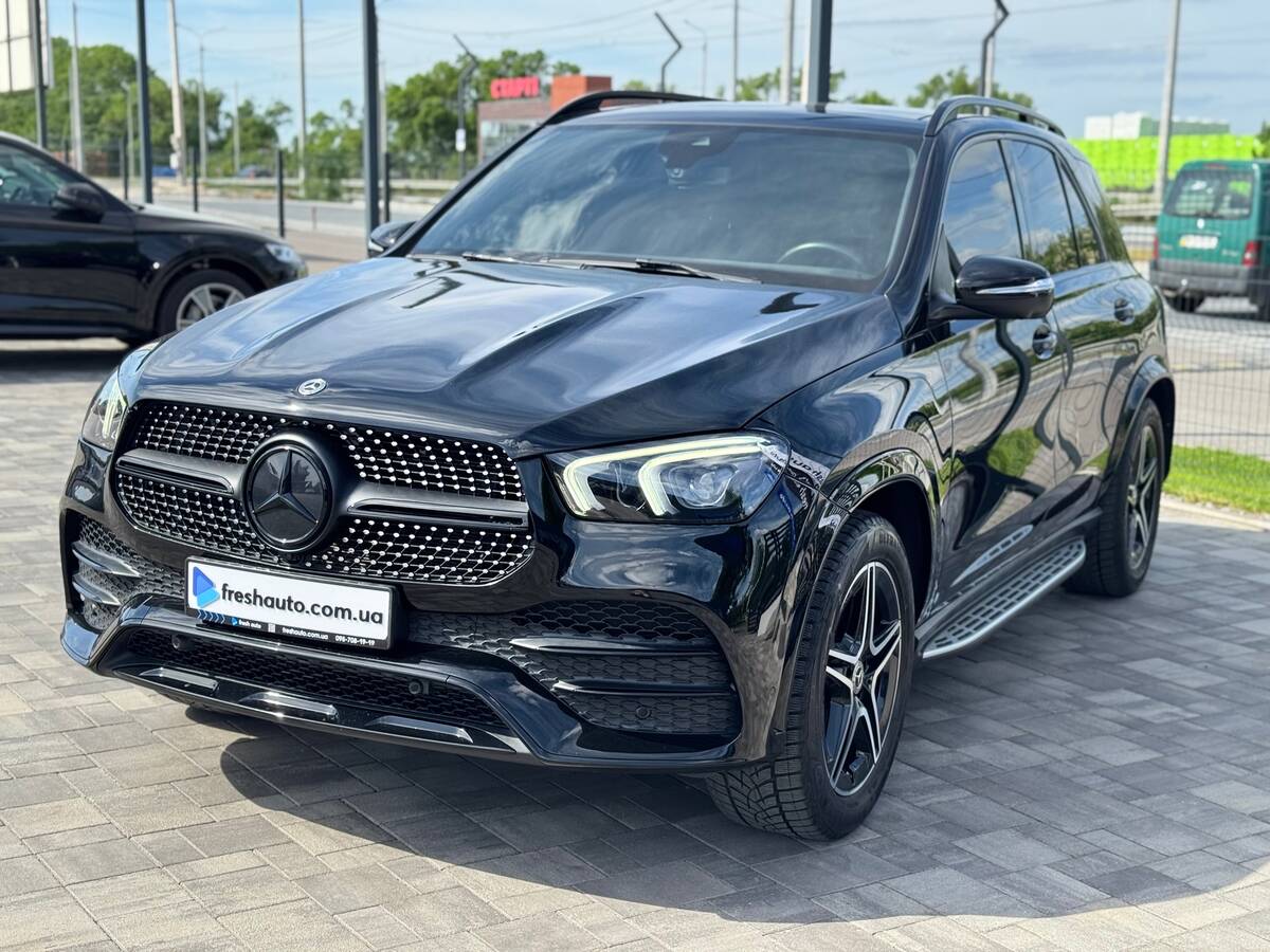 Mercedes-Benz GLE-Class 2021 - Кількість місць: 5 