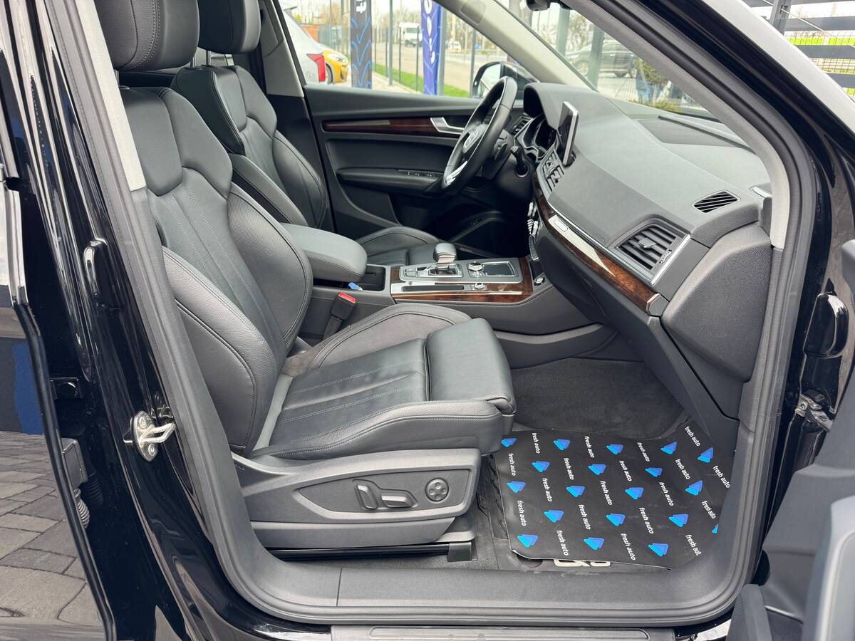 Audi Q5 2019 - фреш авто рівне
