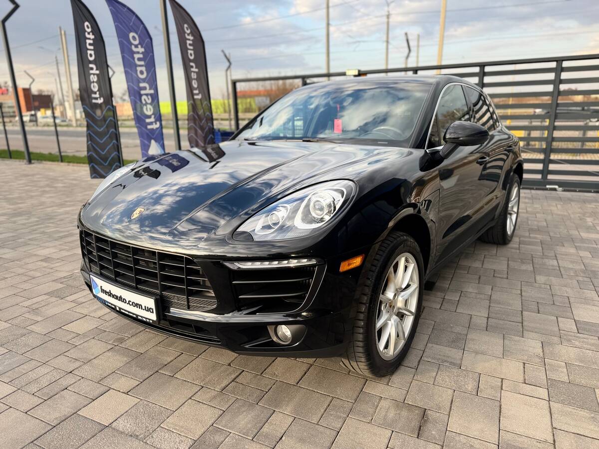 Porsche Macan S 2015 - Кількість місць: 5 