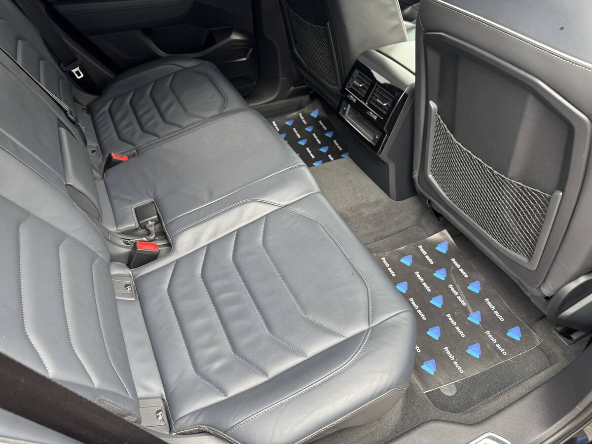 Volkswagen Touareg 2021 - сайт фреш авто