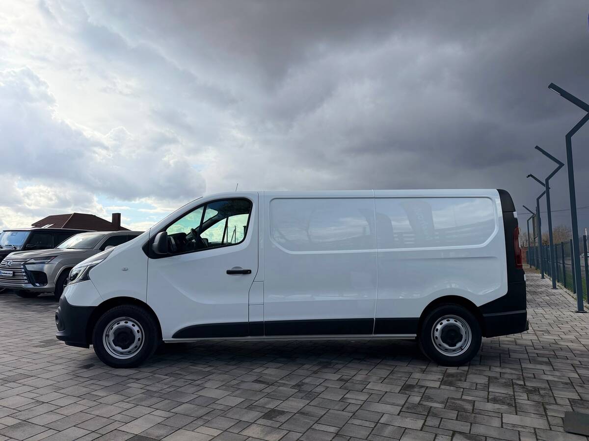 Renault Trafic 2021 - Тип авто: Trucks 