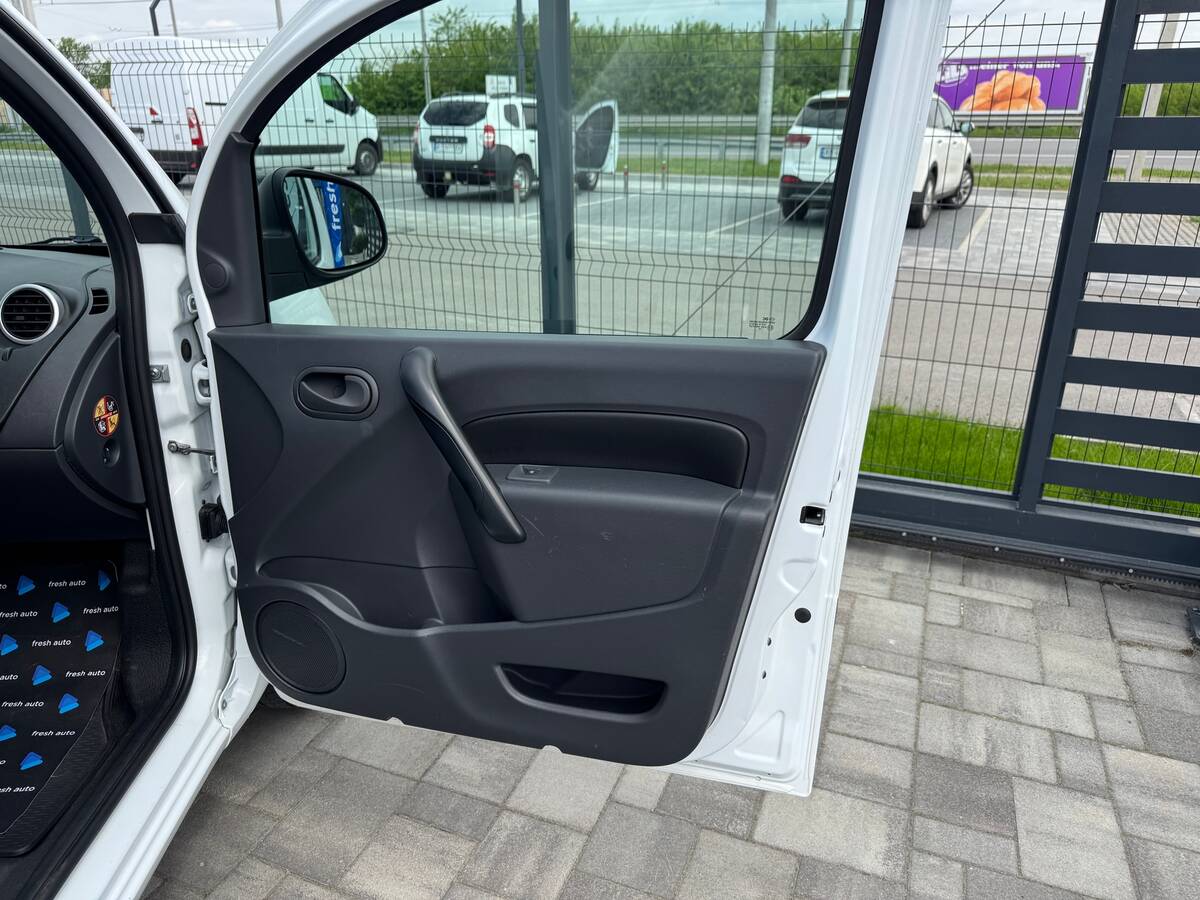 Renault Kangoo 2019 - Тип авто: Trucks 