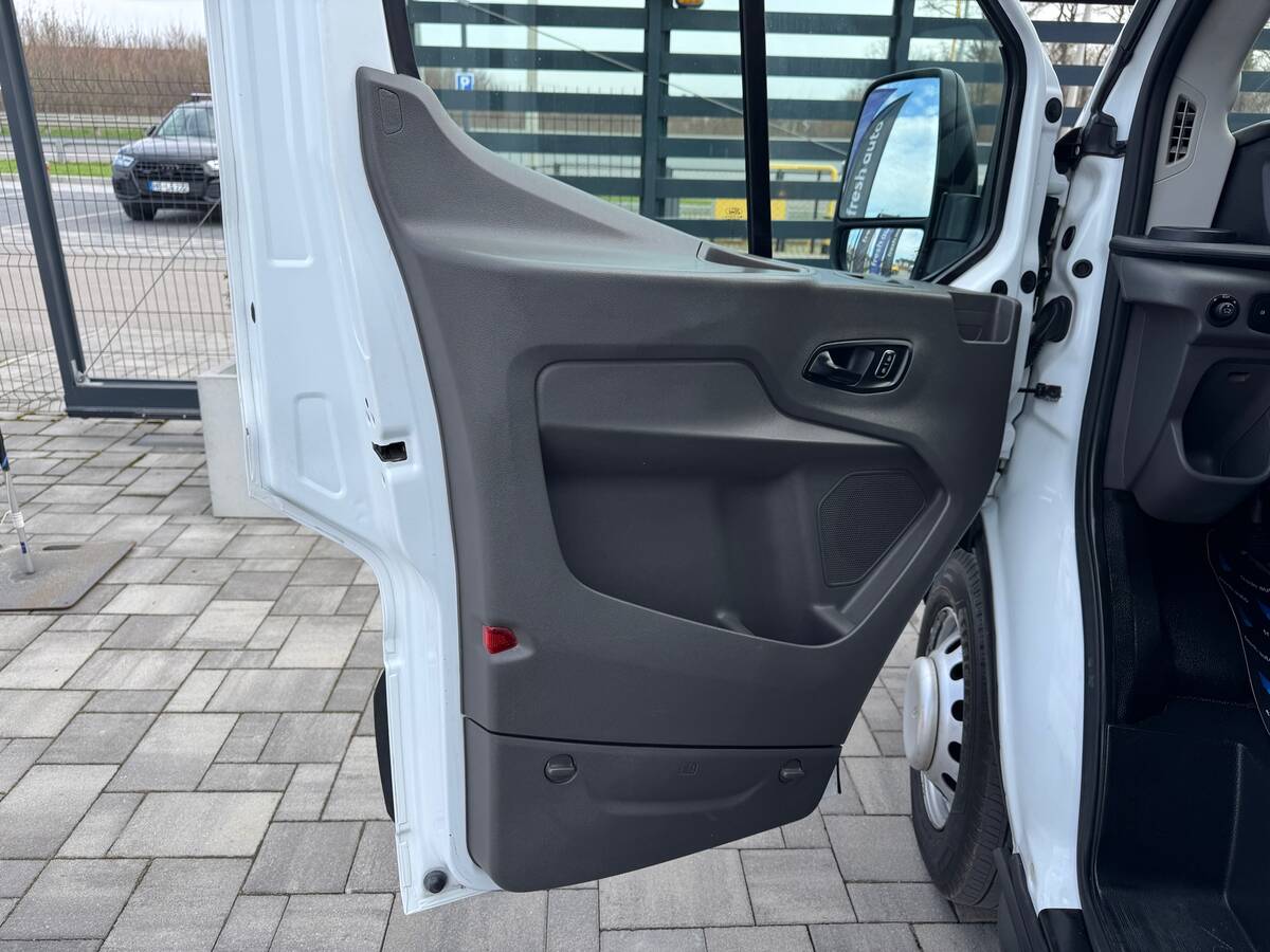Ford Transit 2020 - freshauto
