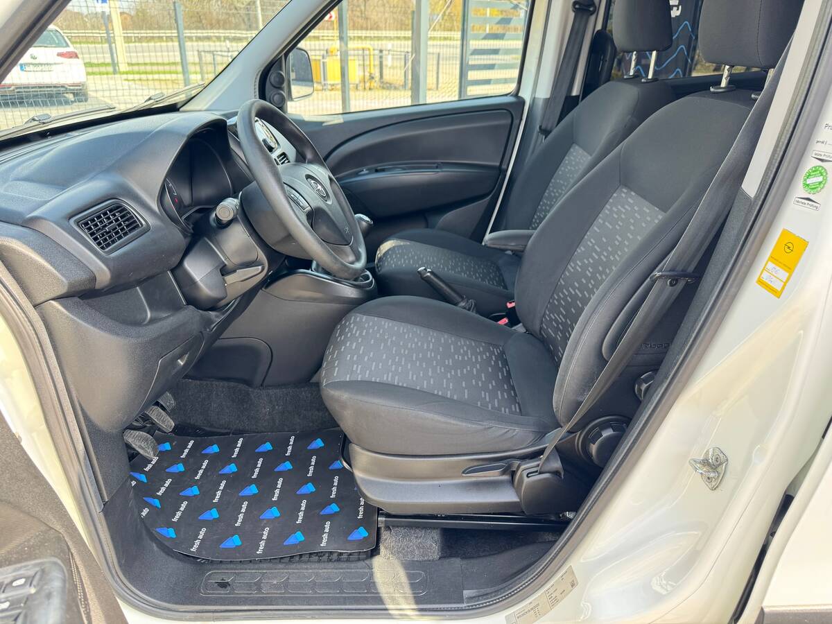 Opel Combo 2018 - fresh auto рівне