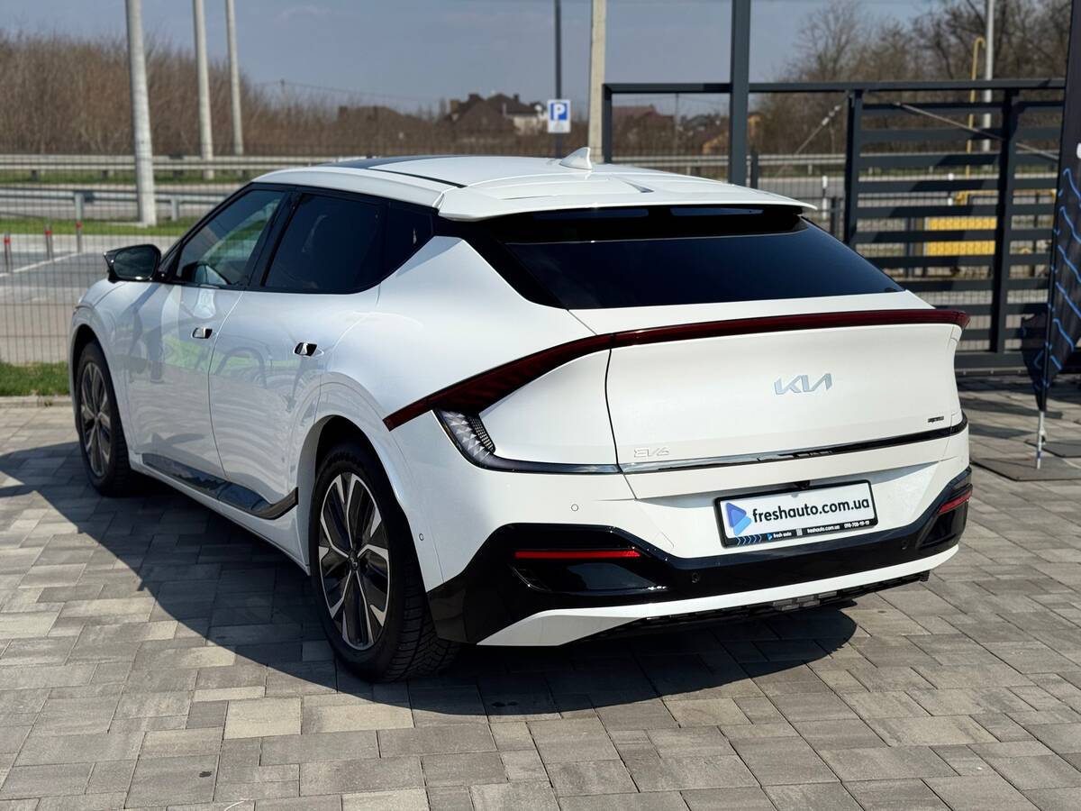 Kia EV6 2021 - Привід: Повний 