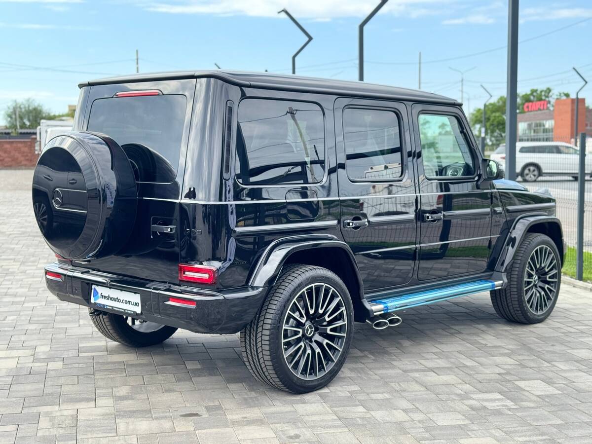 Mercedes-Benz G 63 2025 - Привід: Повний 