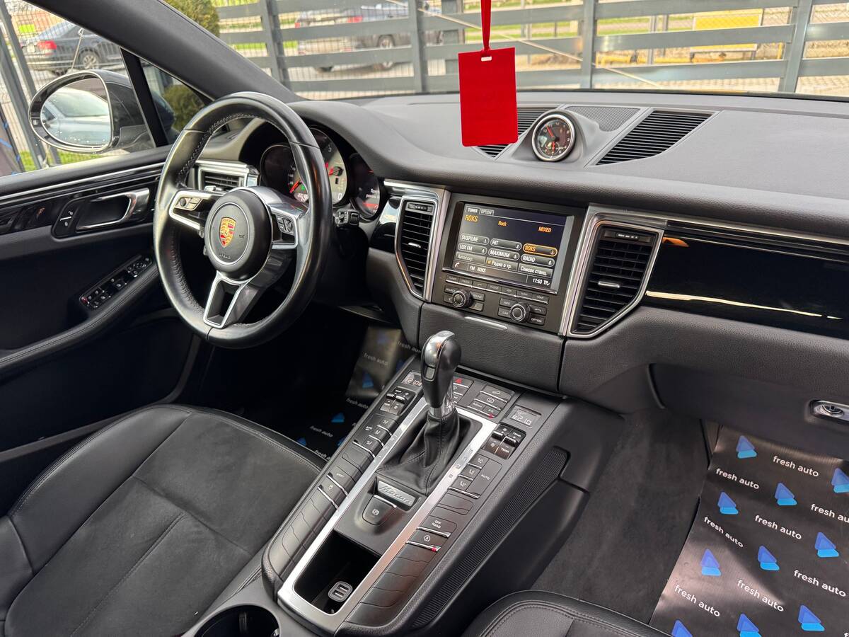 Porsche Macan S 2015 - Країна: Канада 