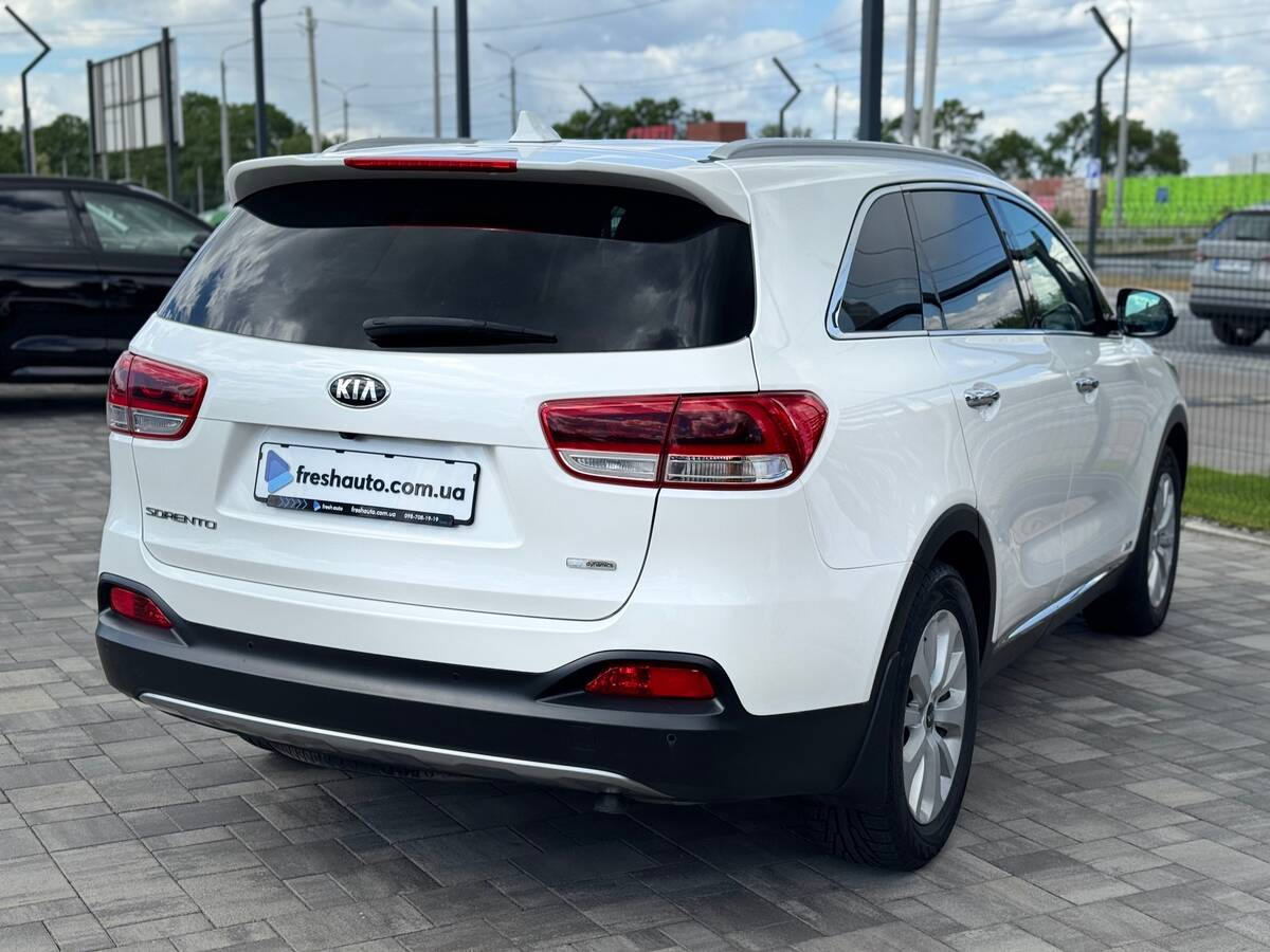 Kia Sorento 2016 - fresh auto