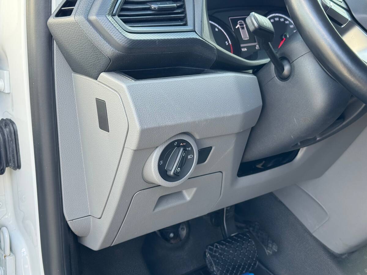 Volkswagen Transporter 2021 - freshauto