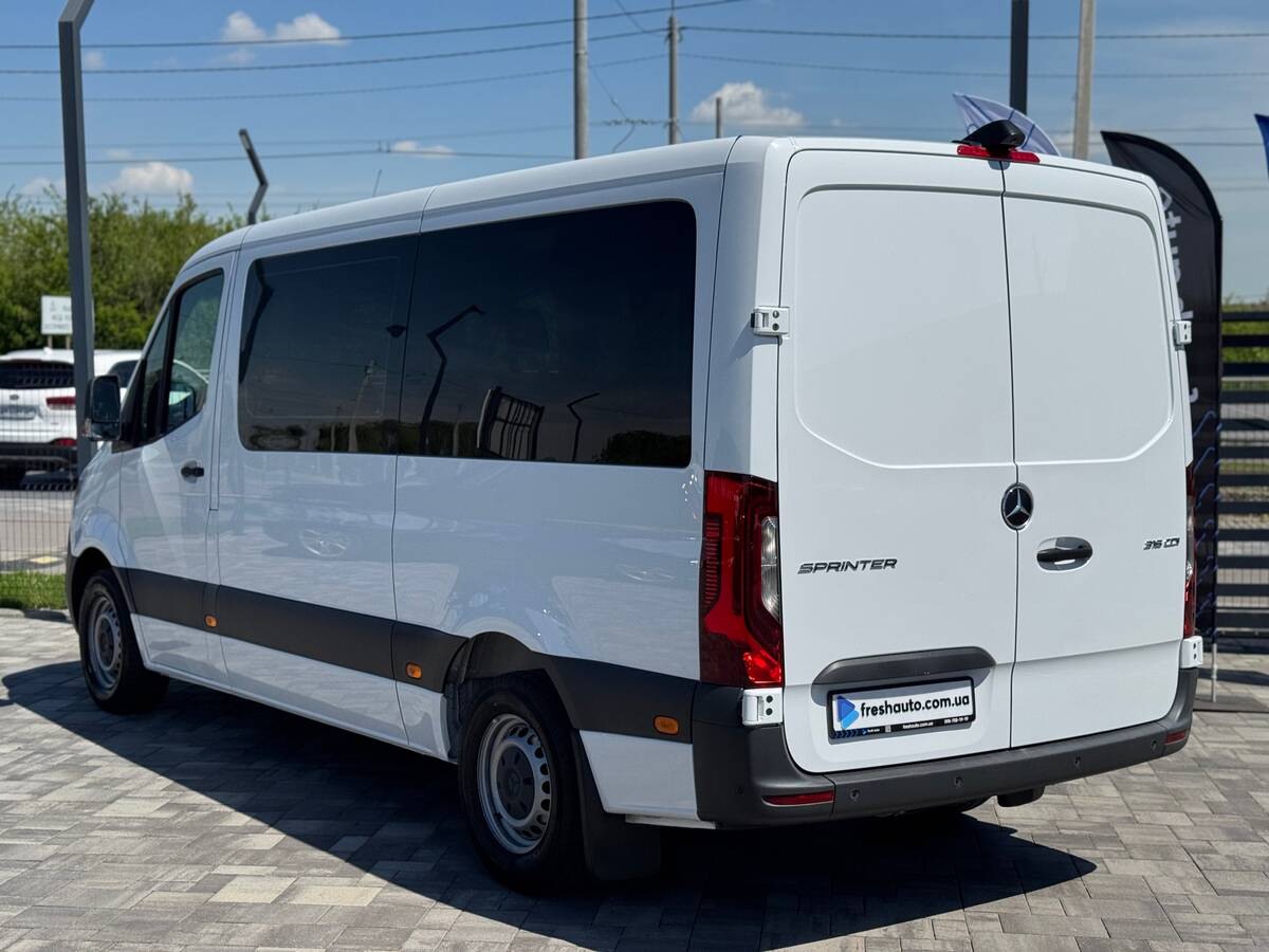 Mercedes-Benz sprinter 2019 - Коробка передач: Автомат 