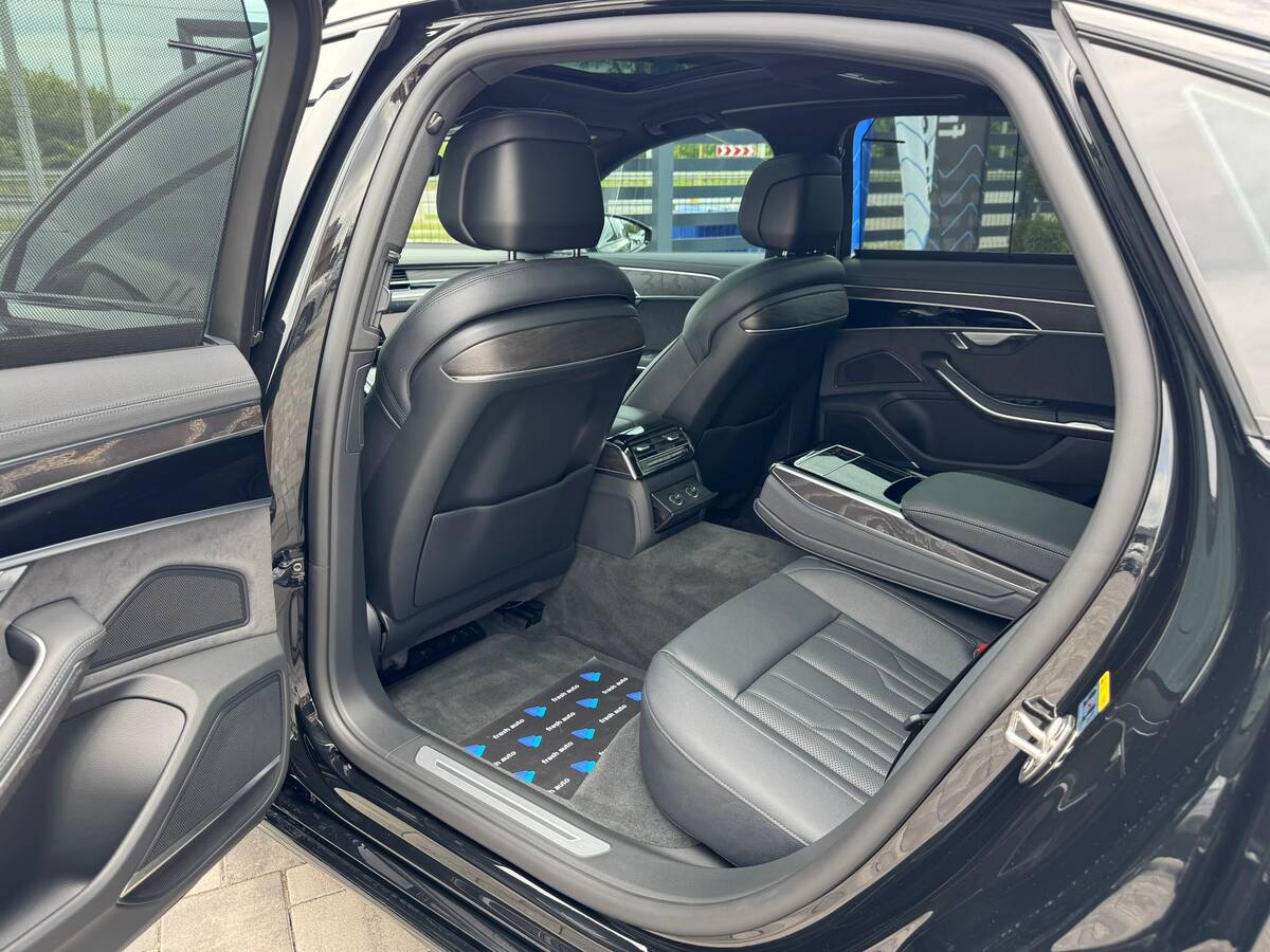 Audi A8 2024 - фреш авто