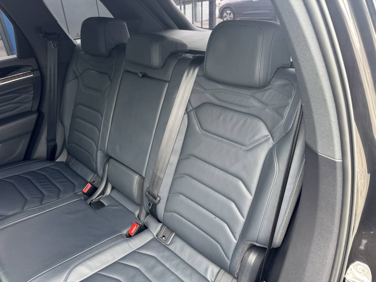 Volkswagen Touareg 2021 - Коробка передач: Автомат 