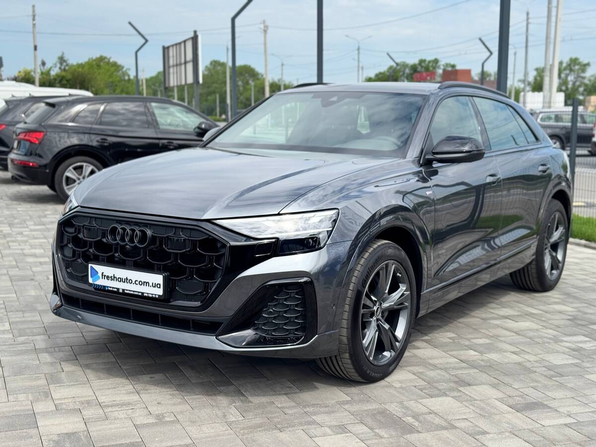 Audi Q8 2026 - Кількість місць: 5 