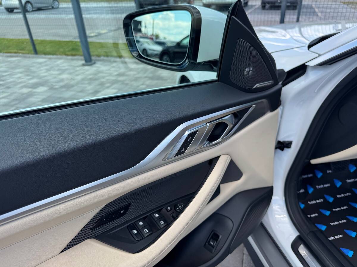 BMW i4 2022 - freshauto