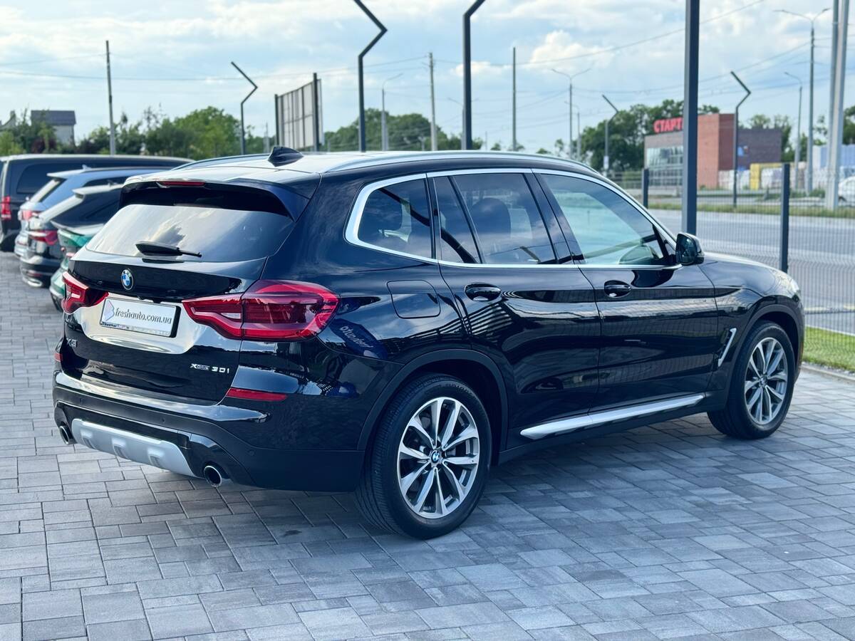 BMW X3 2018 - HP: 252 HP