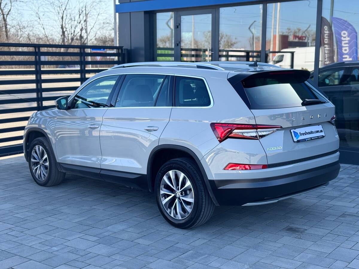 Skoda Kodiaq 2022 - фреш авто
