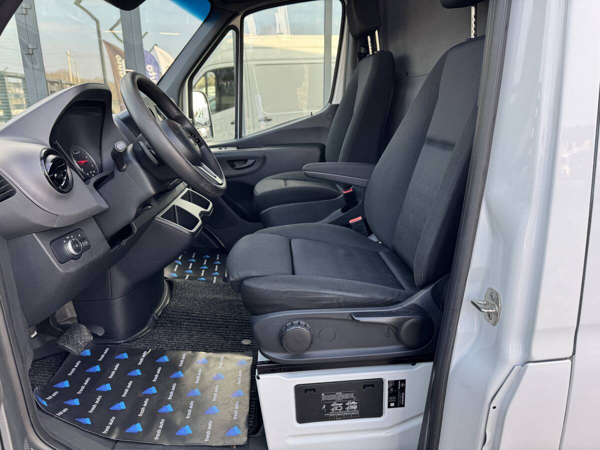 Mercedes-Benz sprinter 2020 - Тип кузова: Мікроавтобус 