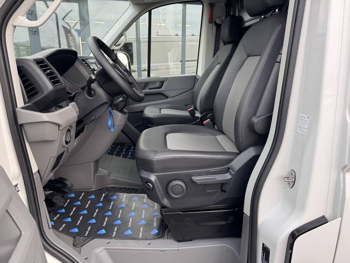 Volkswagen crafter 2020 - Рік: 2020 