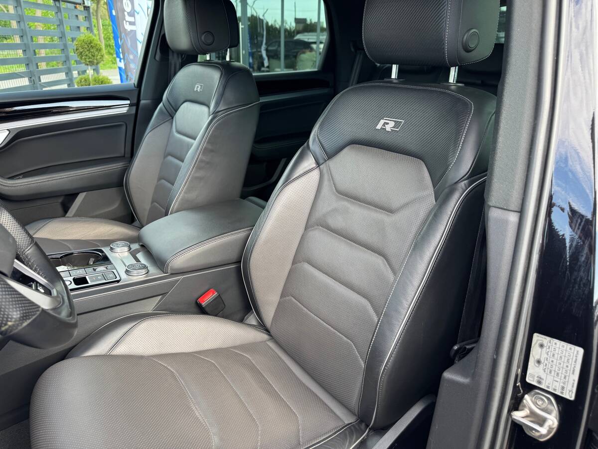 Volkswagen Touareg 2020 - покупка авто