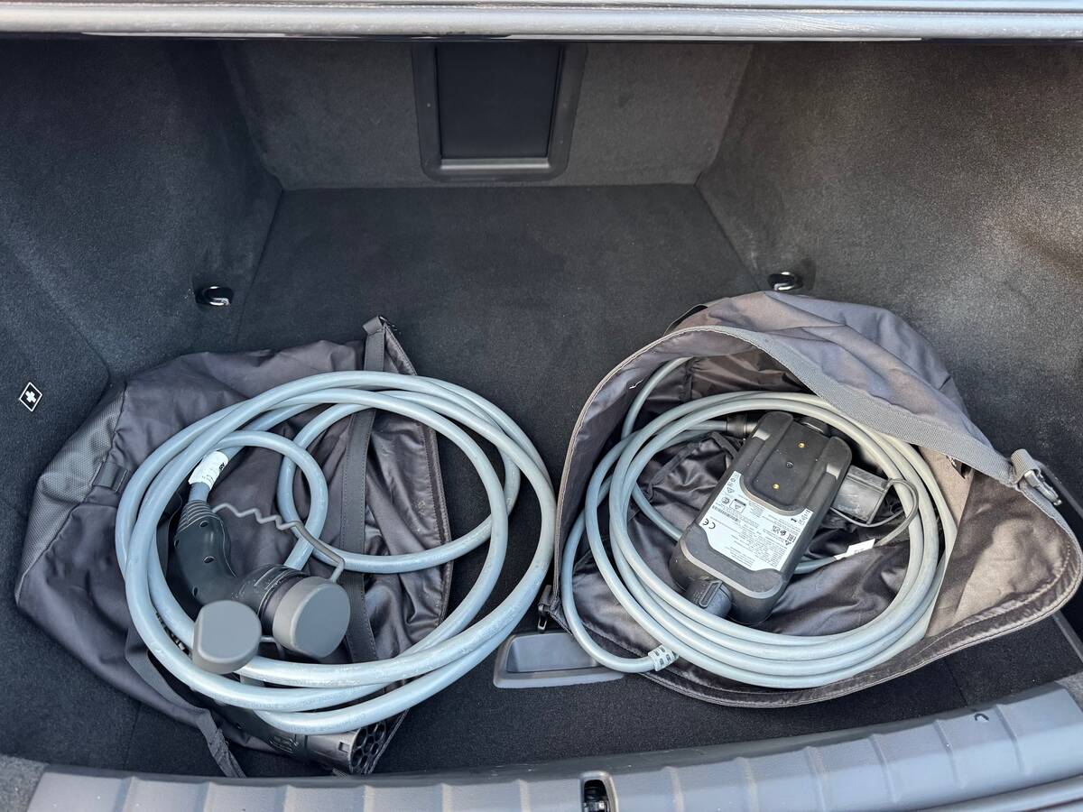 BMW i7 2023 - fresh avto