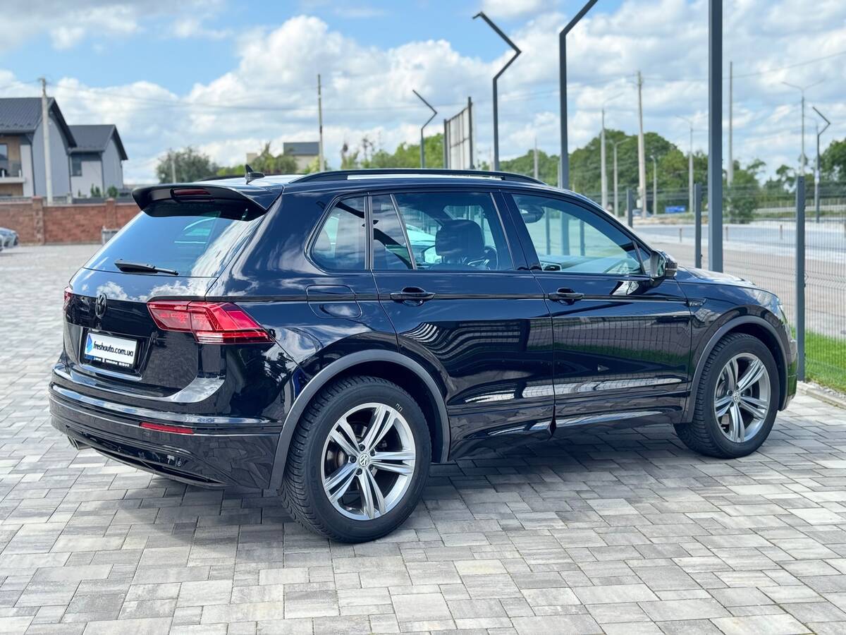 Volkswagen Tiguan 2019 (Фольксваген Тігуан) — фото 3 з 5