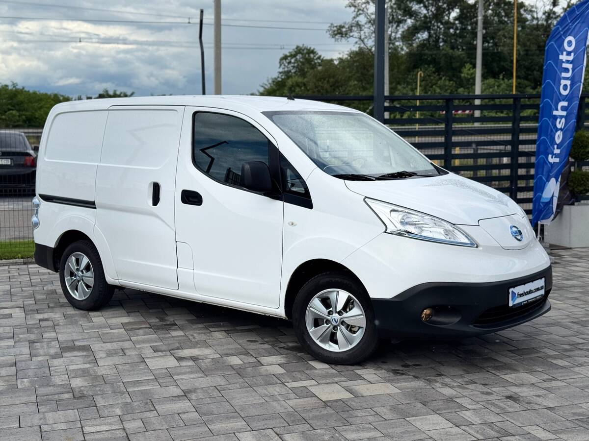 Nissan e-NV200 2020 - Привід: Передній 