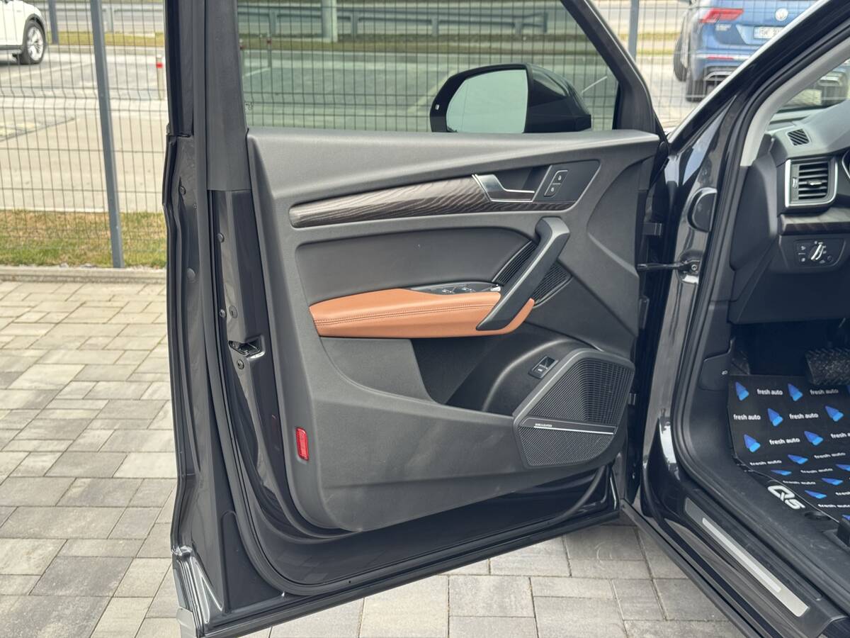Audi Q5 2021 - freshauto