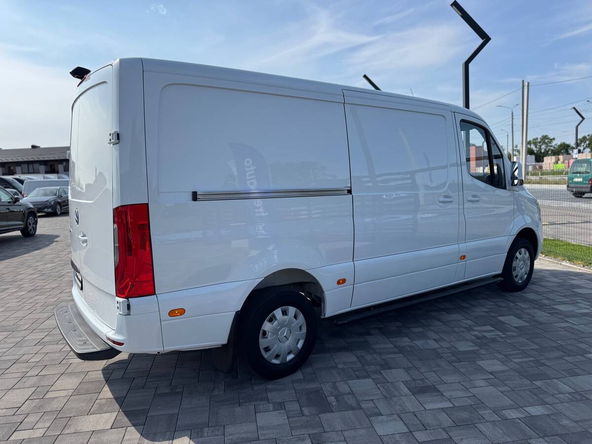 Mercedes-Benz Sprinter 2018 (Мерседес-Бенц Спрінтер) — фото 3 з 5
