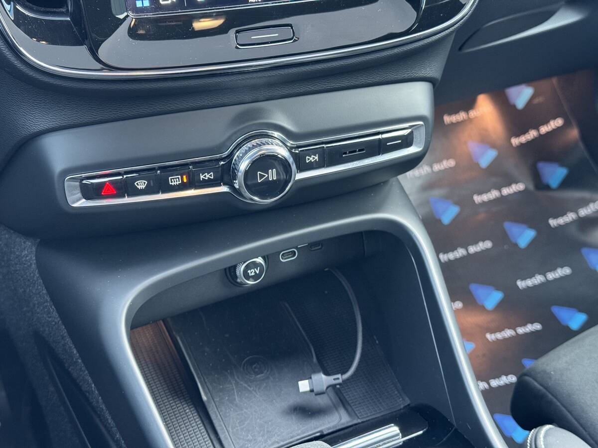 Volvo C40 Recharge 2023 - Коробка передач: Автомат 