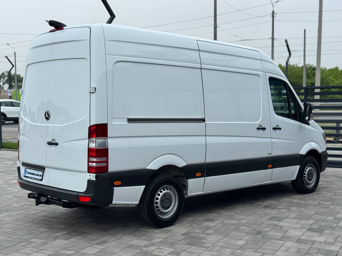 Mercedes-Benz sprinter 2018 - Об'єм двигуна: 2.2 л.