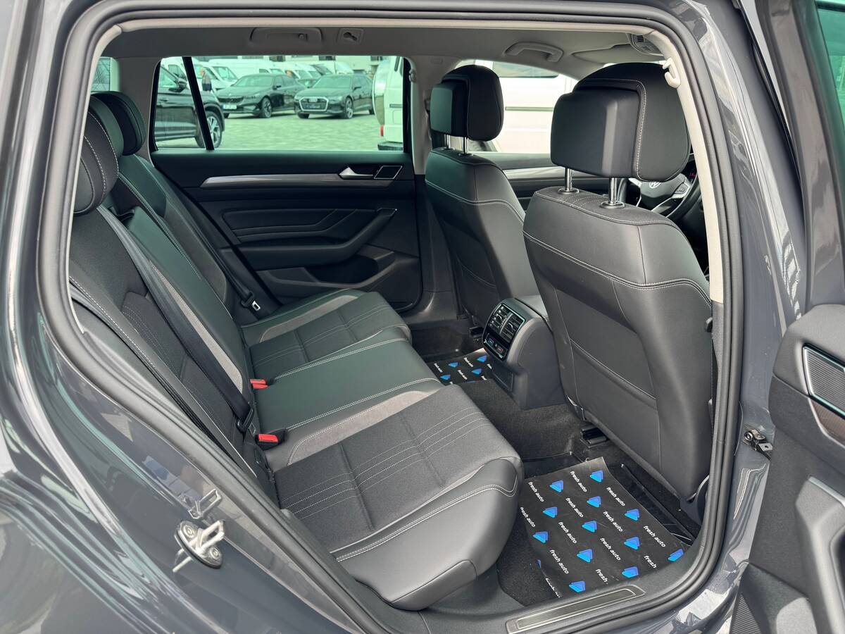 Volkswagen Passat Alltrack 2021 - фреш авто
