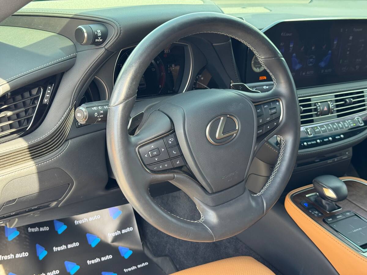 Lexus LS500 2022 - fresh auto рівне