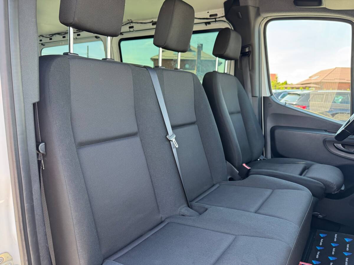 Mercedes-Benz sprinter 2019 - Привід: Задній 