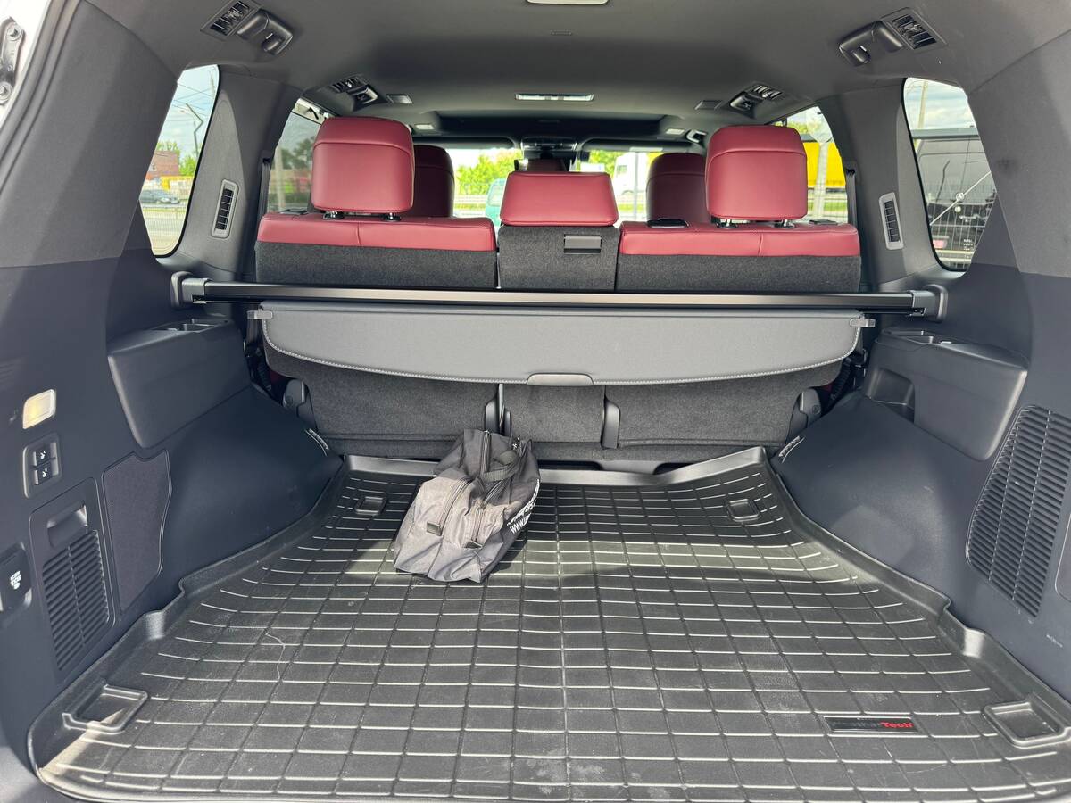 Lexus LX 2022 - fresh auto
