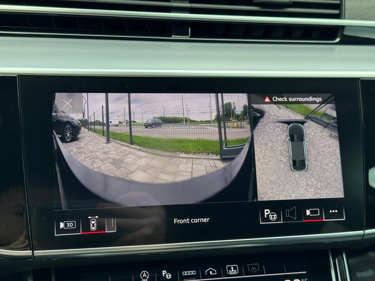 Audi A8 2024 - Пробіг: 6 тис. км