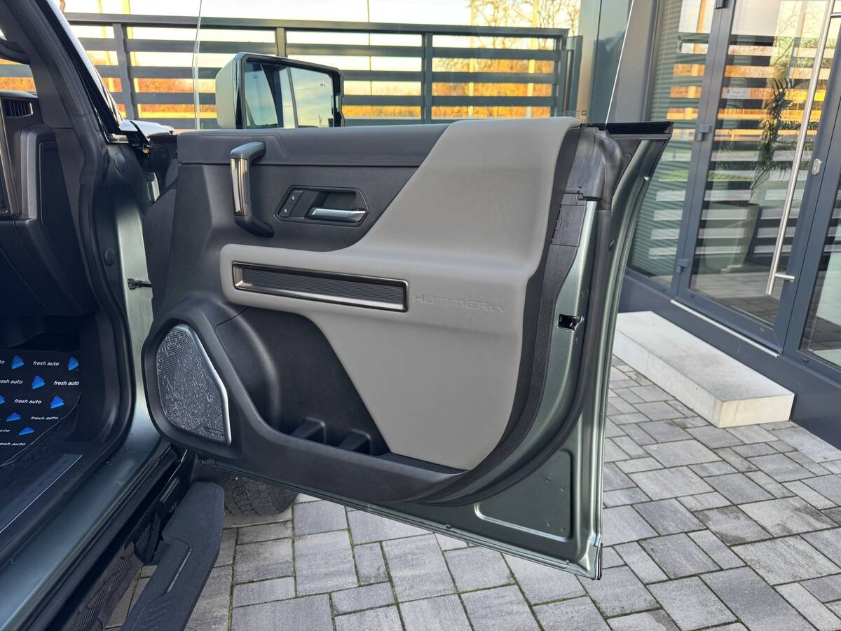 Hummer EV SUV 3X 2023 - freshauto