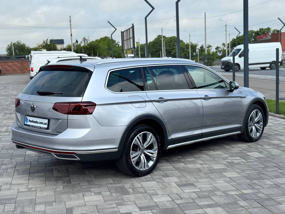 Volkswagen Passat Alltrack 2022 - Volume: 2.0 l.