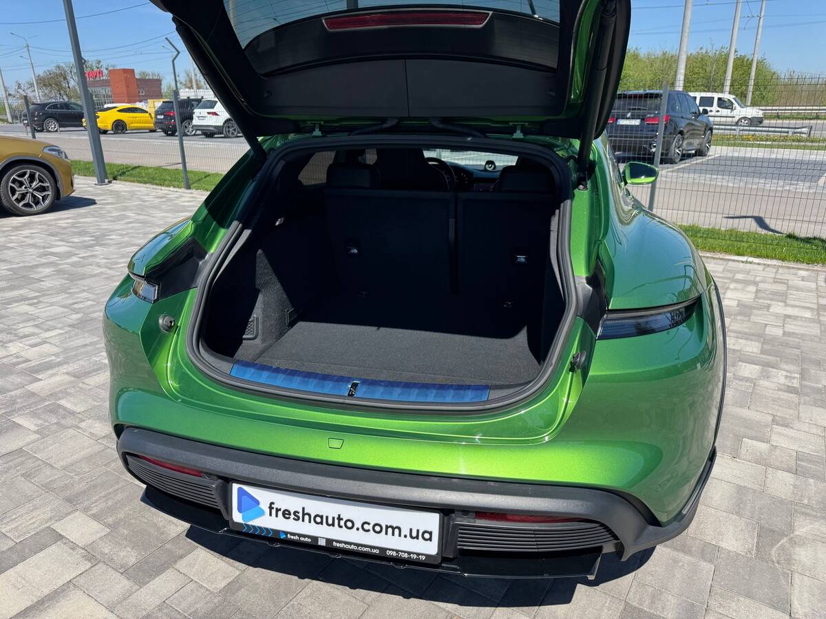 Porsche Taycan 2021 - Країна: Україна 