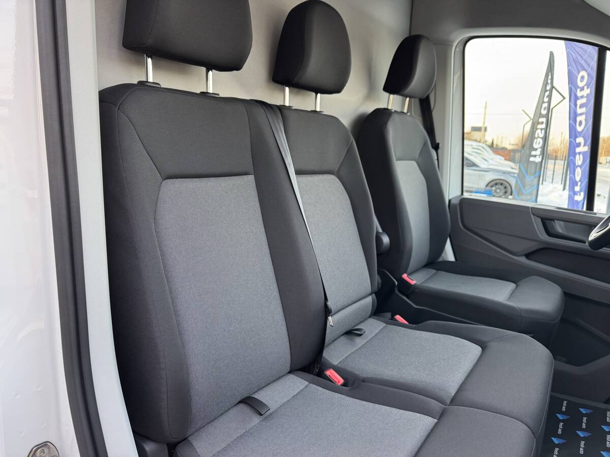 Volkswagen crafter 2020 - фреш авто