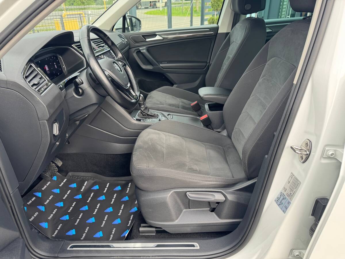 Volkswagen Tiguan 2019 - Об'єм двигуна: 2.0 л.