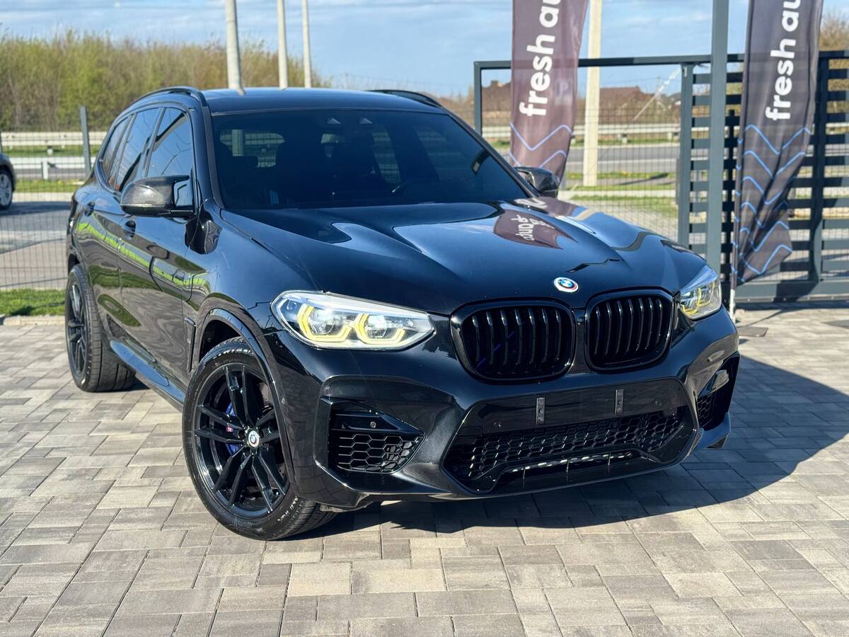 BMW X3 M 2019 - Кількість місць: 5 