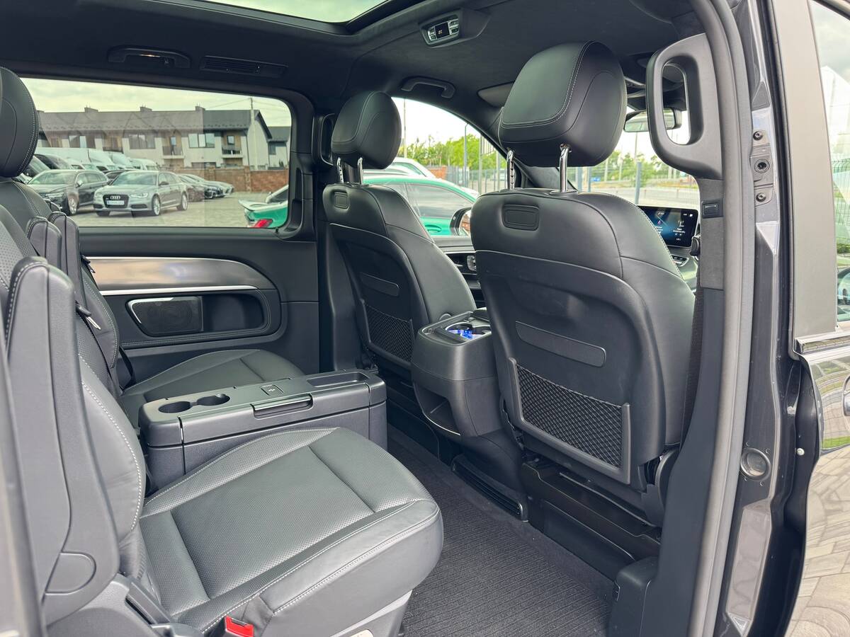 Mercedes-Benz V 300 2021 - фрешавто