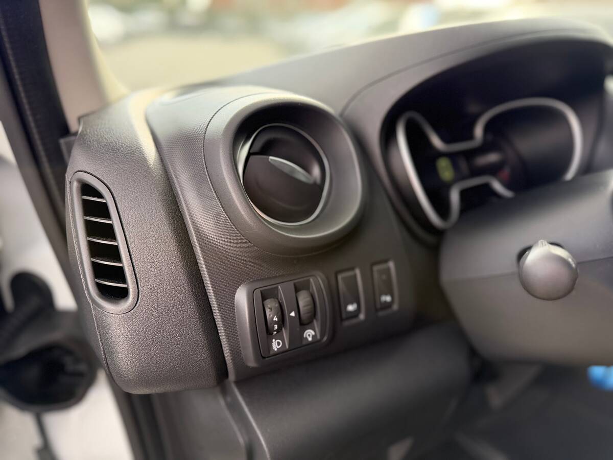 Renault Trafic 2021 - Fuel: Diesel 