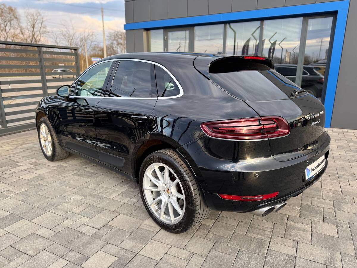 Porsche Macan S 2015 - Тип кузова: Позашляховик / Кросовер 