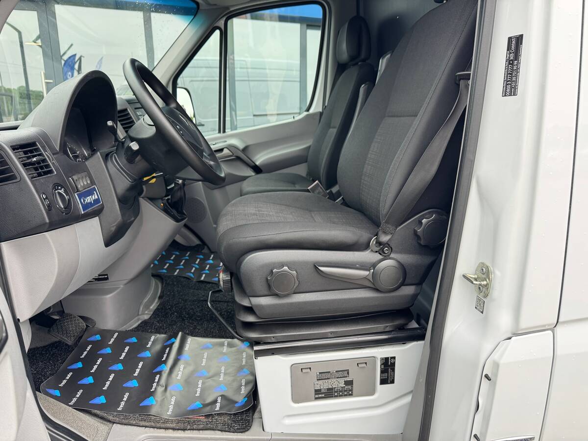 Mercedes-Benz sprinter 2018 - Коробка передач: Автомат 
