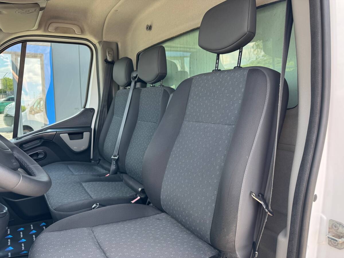 Opel Movano 2018 - Volume: 2.3 l.