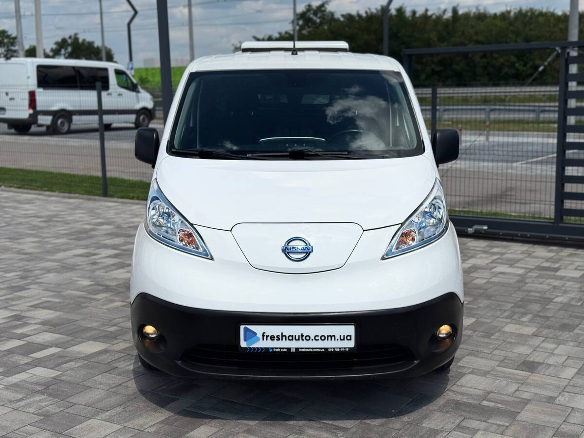 Nissan NV200 2015 (Ніссан NV200) — фото 2 з 5